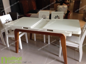 Thiết kế bàn mở rộng có hệ thống rãnh trượt thông minh