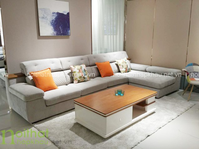 Ghế sofa sáng màu đơn giản cho phòng khách luôn thoáng mát và hiện đại