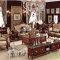 Những mẫu sofa cổ điển đầy màu sắc mang phong cách hoàng gia Nội thất phòng khách hoàng gia châu Âu với đồ nội thất cổ điển