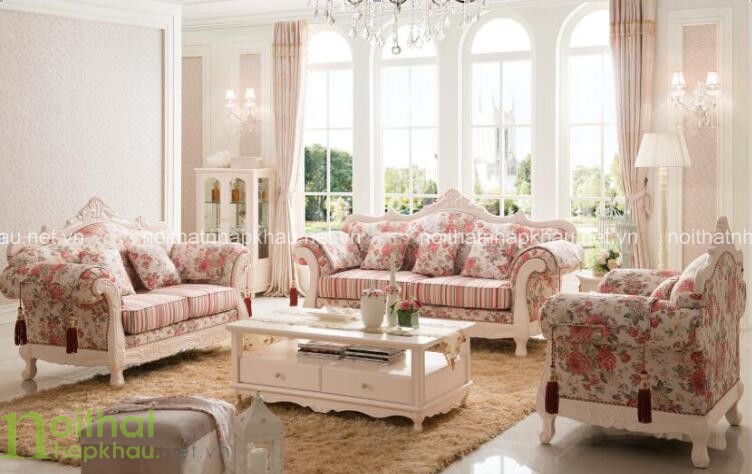 Mẫu sofa nhiều màu sắc với màu hồng chủ đạo nhẹ nhàng mà  sang trọng với phong cách hoàng gia