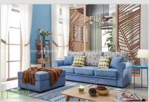 Sofa giường thông minh và bàn trà nhập khẩu bằng chất liệu gỗ đơn giản mang lại vẻ đẹp khoáng đạt cho không gian