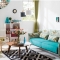 Sử dụng sofa vải hoa đẹp cho phòng khách mang không khí mùa xuân